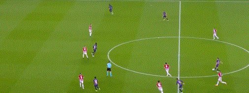 1666559483241027285.gif 动画 (4400).gif