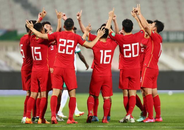 MK体育-马德兴：国足保住颜面盖不住差距