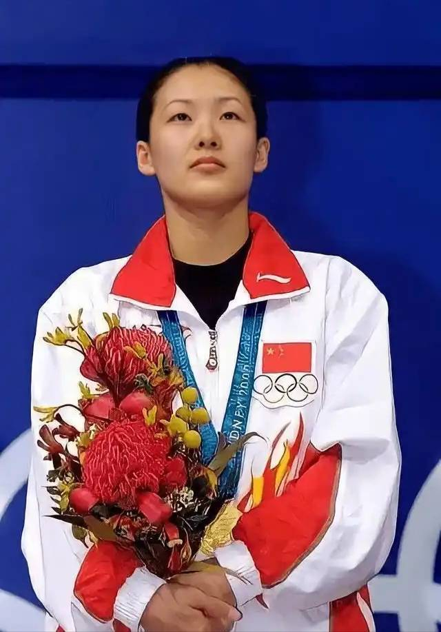 MK体育官网-伏明霞的三段感情：18岁跨国恋，后与国脚拍拖，24岁嫁给梁锦松|跳水|人生|训练|赛场|运动员_新浪体育_新浪新闻